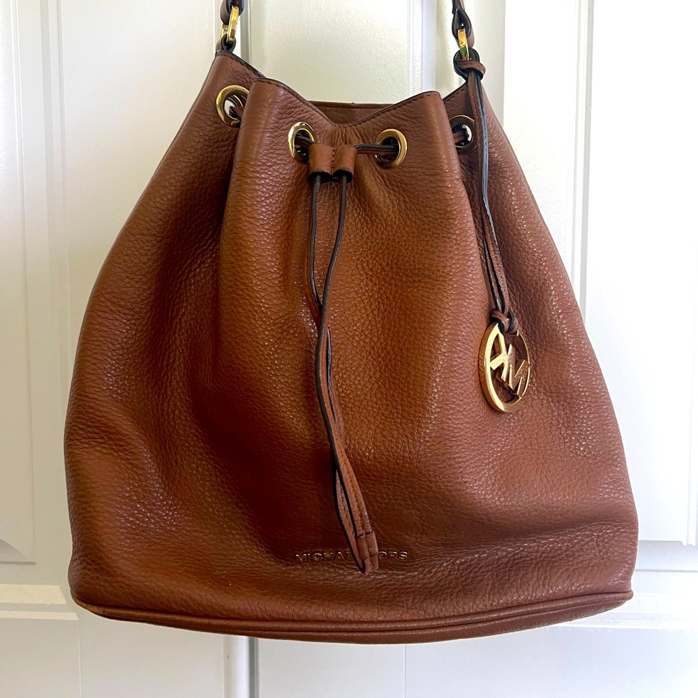 Michael Kors Jules Large Shoulder Bag - Brown Leather